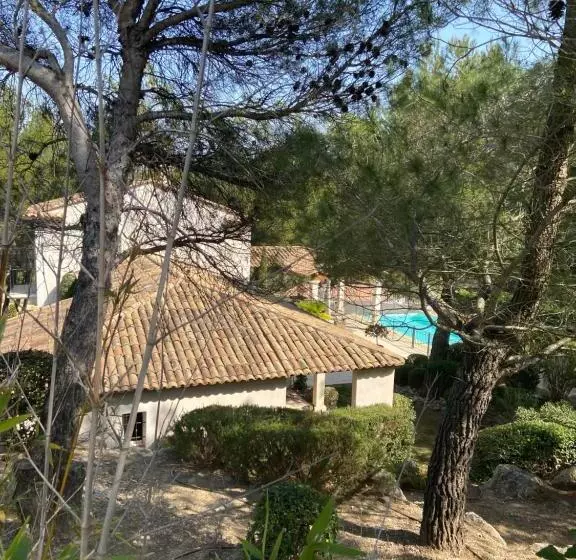 Aamiaismajoitus (B&B) Maison De Golfeur