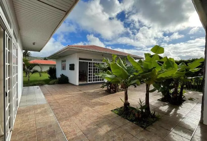 Aamiaismajoitus (B&B) Manureva Nui Hotel Boutique