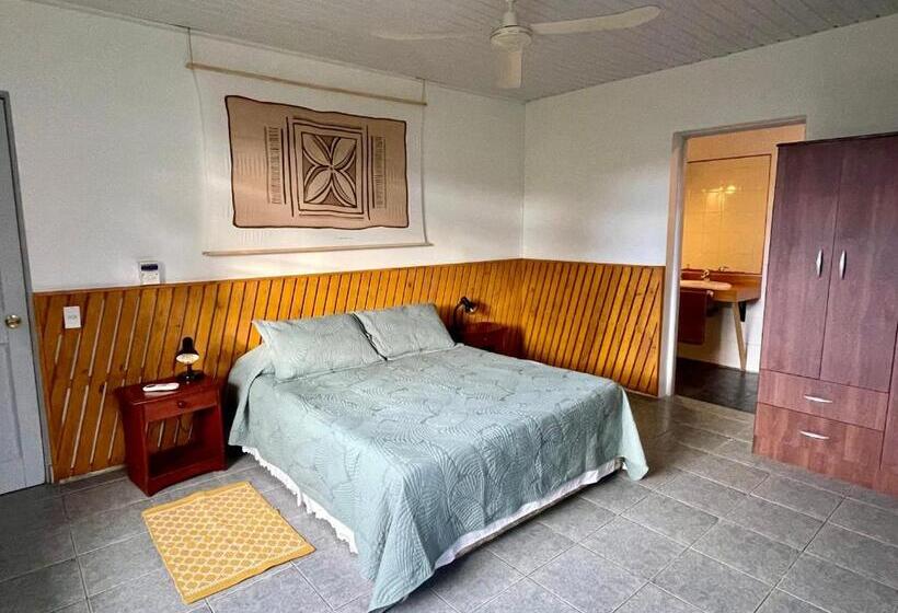 تختخواب و صبحانه Manureva Nui Hotel Boutique