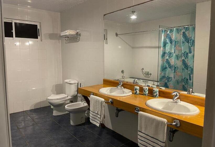 تختخواب و صبحانه Manureva Nui Hotel Boutique