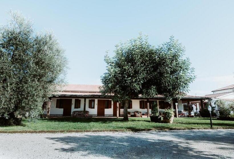 فندق Agriturismo La Mia Terra