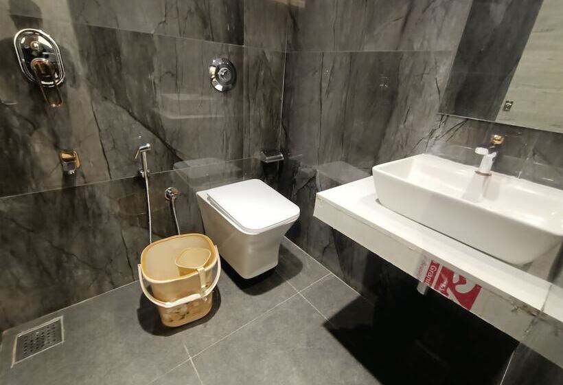 ホテル Beverly Palace Santacruz Near Bkc Mumbai Airport T1