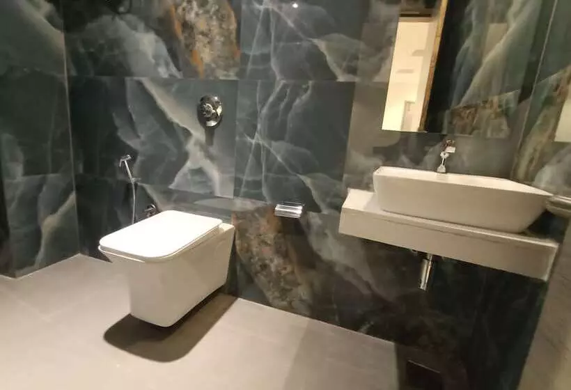 ホテル Beverly Palace Santacruz Near Bkc Mumbai Airport T1