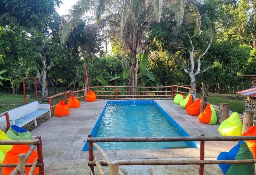 فندق Color Es Club