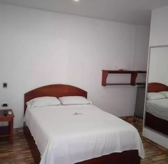 ホテル El Cristal