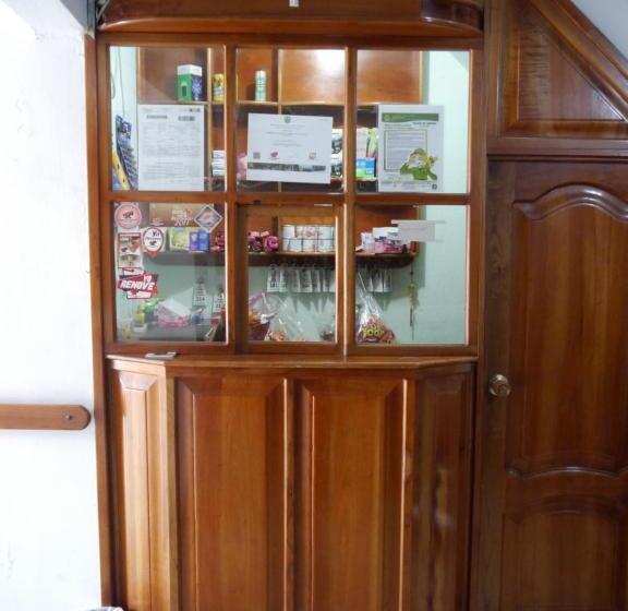 ホテル El Cristal