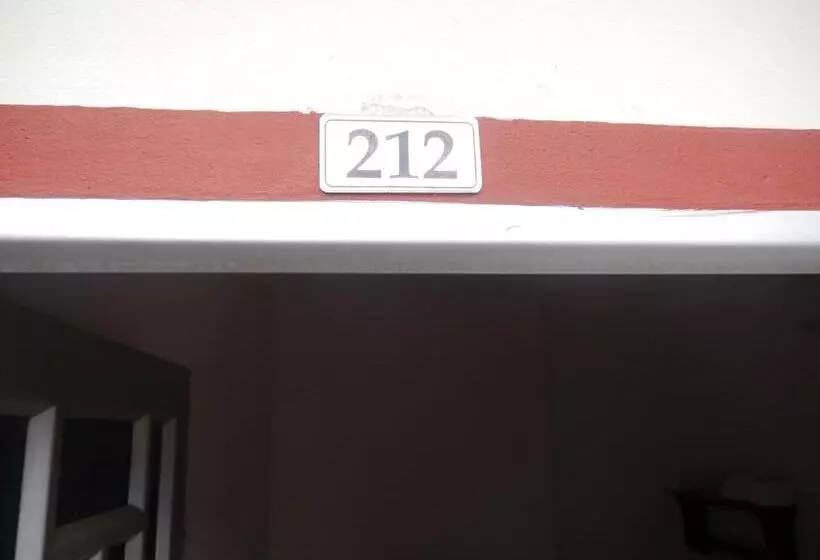 ホテル El Cristal