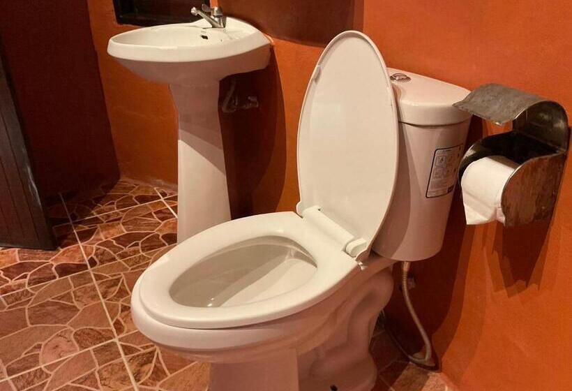 فندق Khao Yai Lake Hill Resort เขาใหญ่เลค ฮิลล์ รีสอร์ท