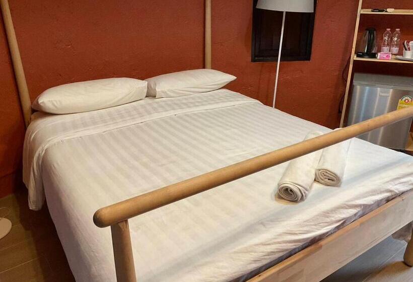 فندق Khao Yai Lake Hill Resort เขาใหญ่เลค ฮิลล์ รีสอร์ท