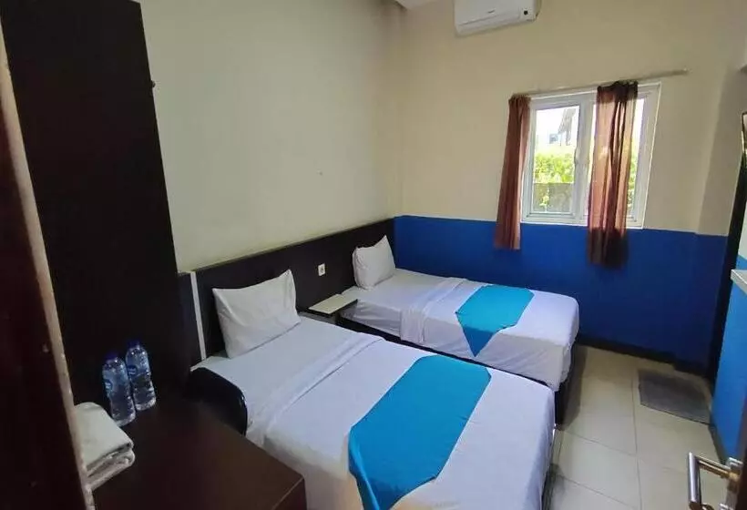 ホテル Oyo 93512 Umbuy Homestay