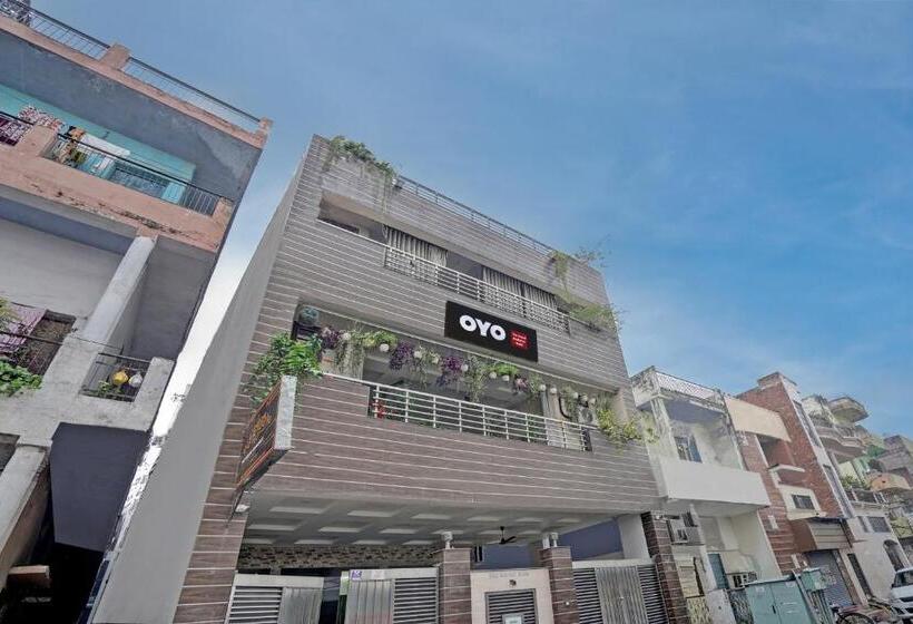 هتل Oyo The Grand Rediance