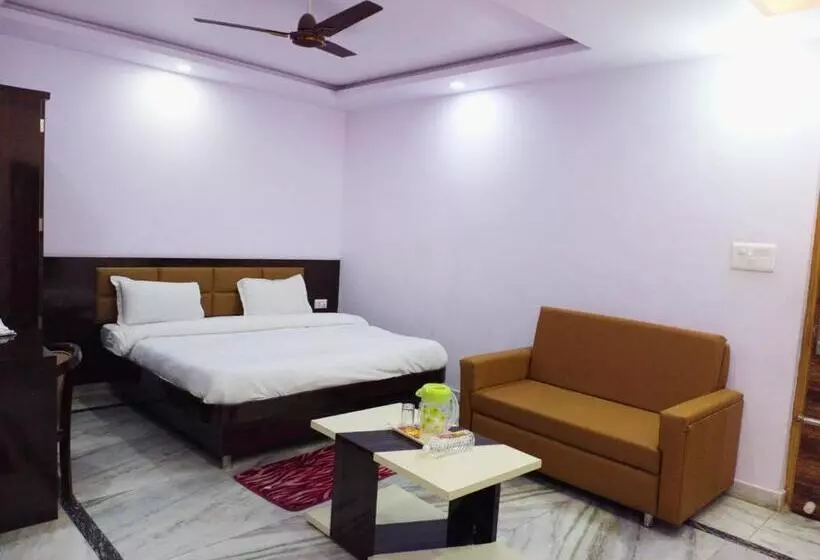 ホテル Pink Paradise