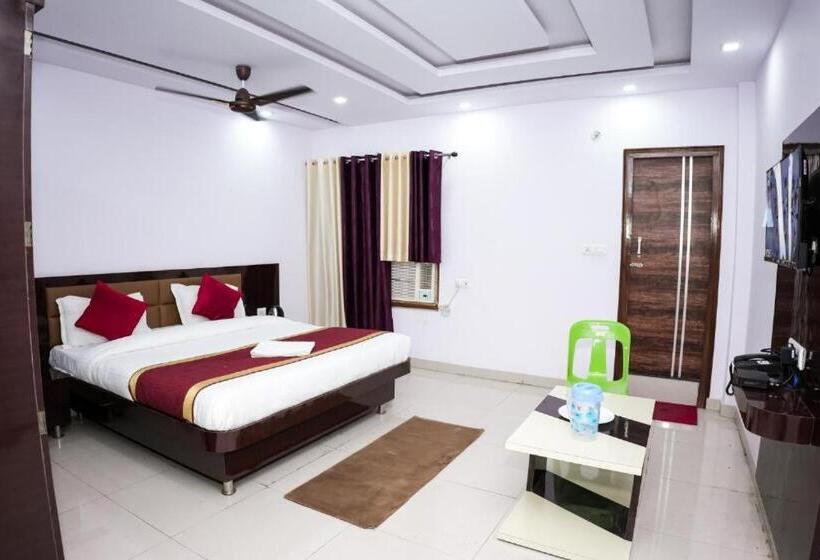 호텔 Pink Paradise