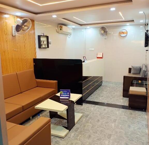 호텔 Pink Paradise