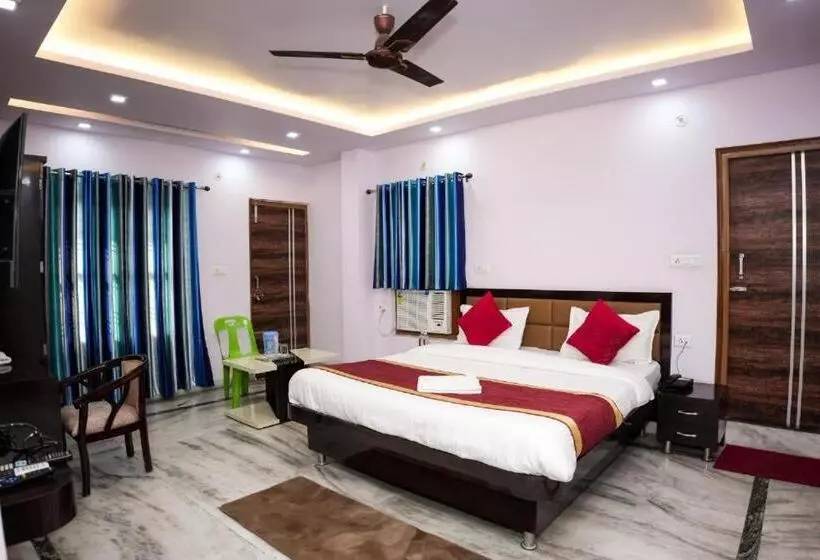 ホテル Pink Paradise