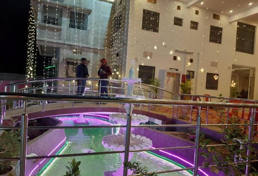Hotel Purna Brahma Vatika