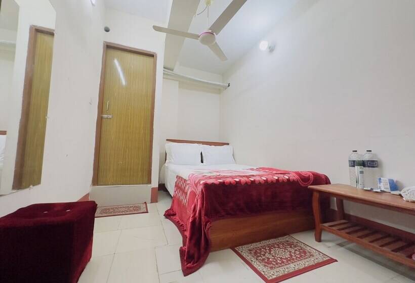 هتل Rose Garden Palace Residential