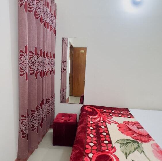 هتل Rose Garden Palace Residential