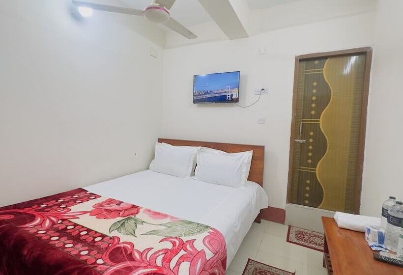 هتل Rose Garden Palace Residential