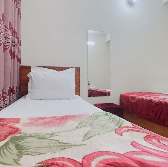 هتل Rose Garden Palace Residential