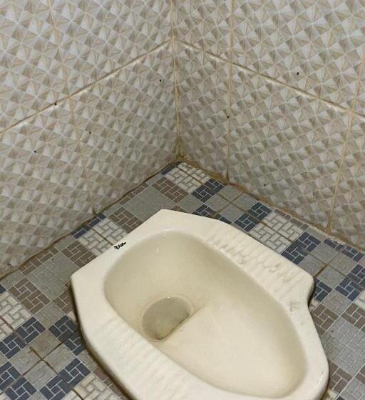 Szálloda Spot On 93519 Kebun Manis Homestay