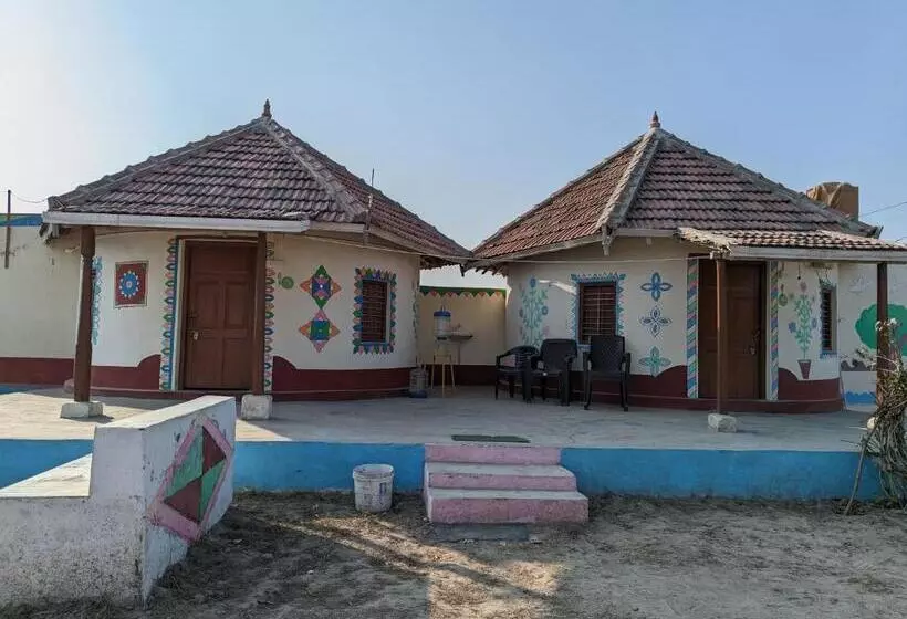 Hotelli White Land Villagestay