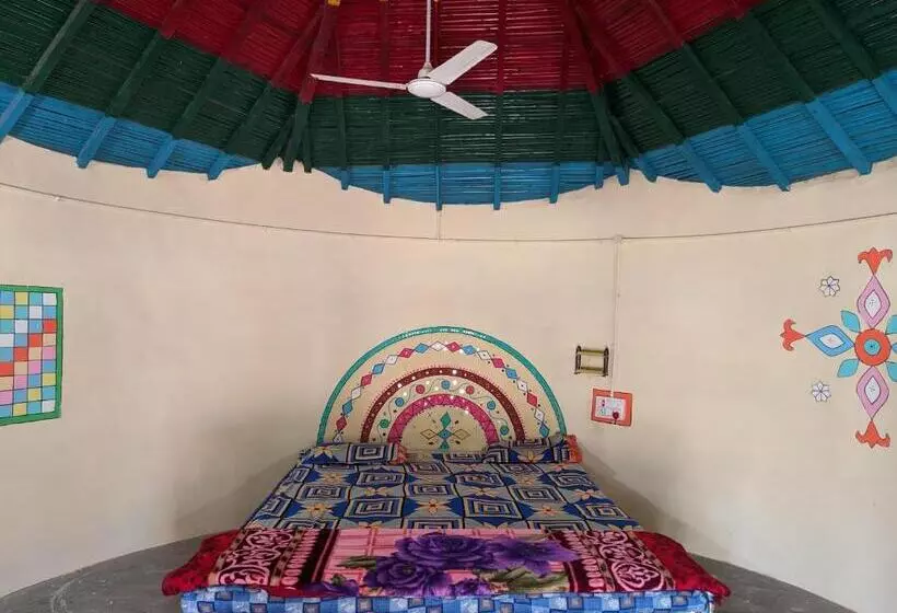 Hotelli White Land Villagestay