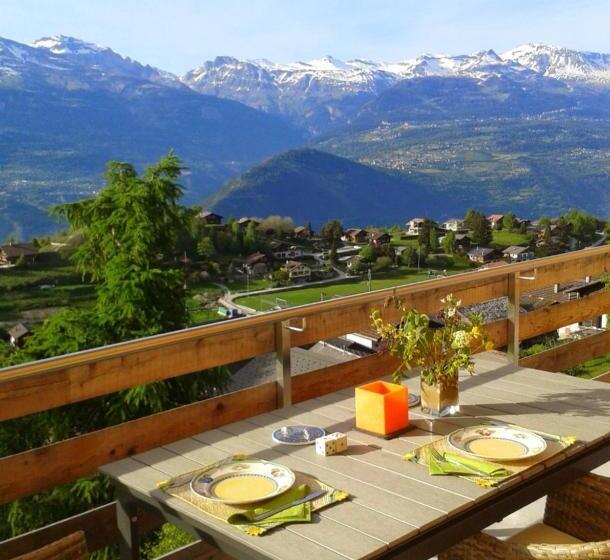 پانسیون Appartement Meublé à Louer à Nax