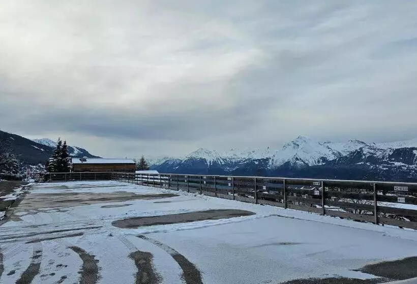 ペンション Appartement Meublé à Louer à Nax