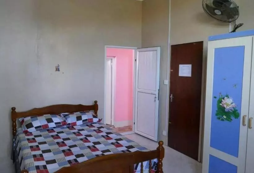 پانسیون Bois Gournable