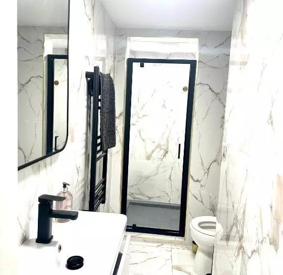 ペンション Fosse Luxurys