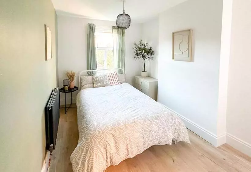 ペンション Fosse Luxurys