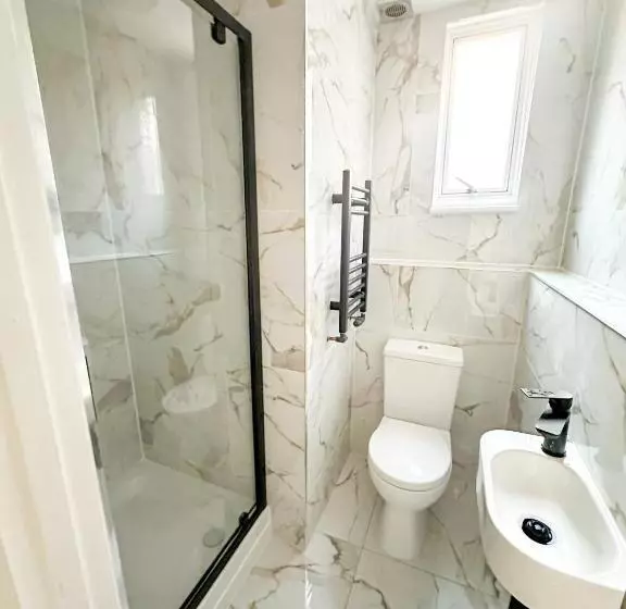 ペンション Fosse Luxurys