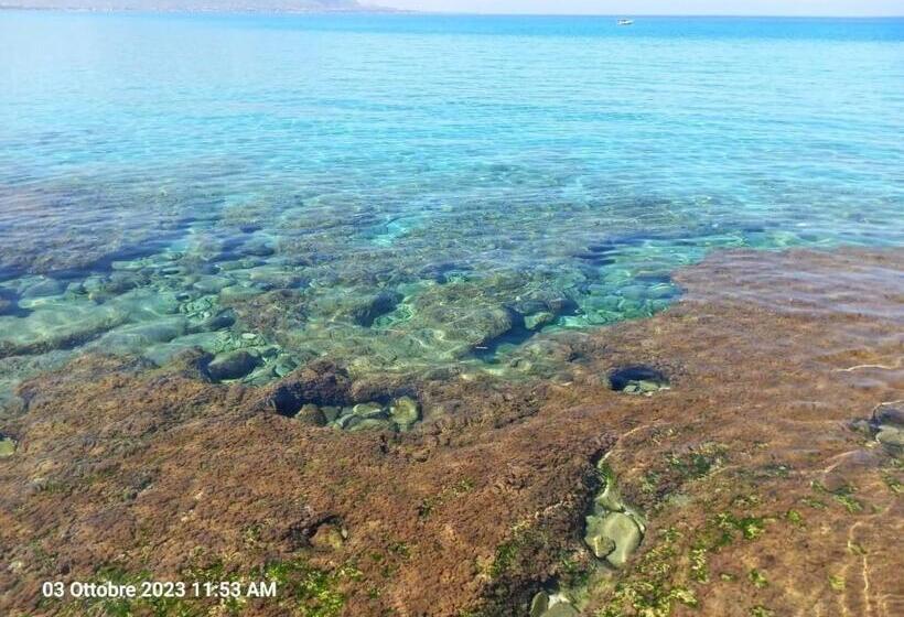 פנסיון Il Cortile Isola Casa Vacanze