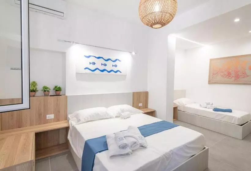 ペンション Il Cortile Isola Casa Vacanze