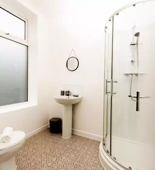 ペンション Suite 5   Stylist Spot In Oldham City Centre