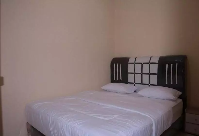 Majatalo Tendy Guest House