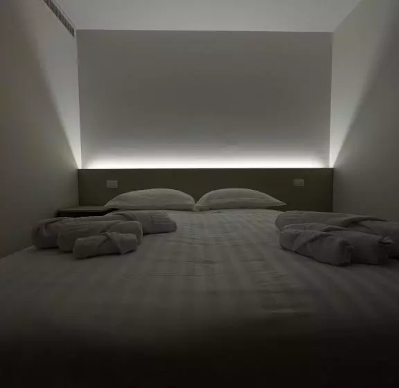 Aamiaismajoitus (B&B) Riviera 86