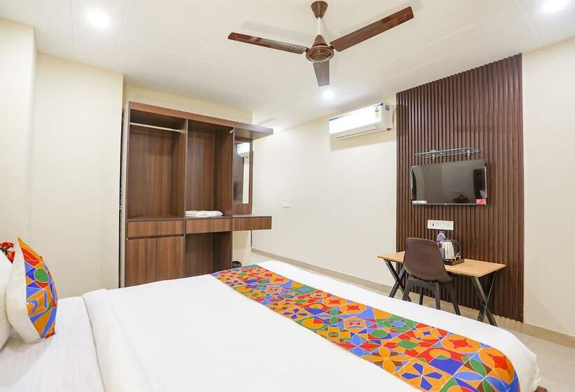 Fabhotel Nirvana Residency