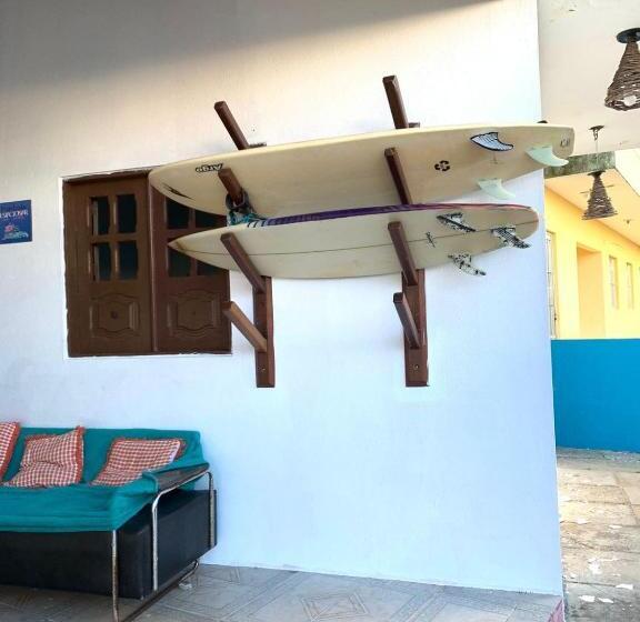 Caminhos Do Mar Hostel