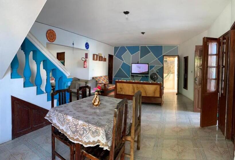 Caminhos Do Mar Hostel