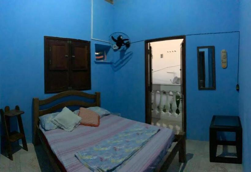 Caminhos Do Mar Hostel