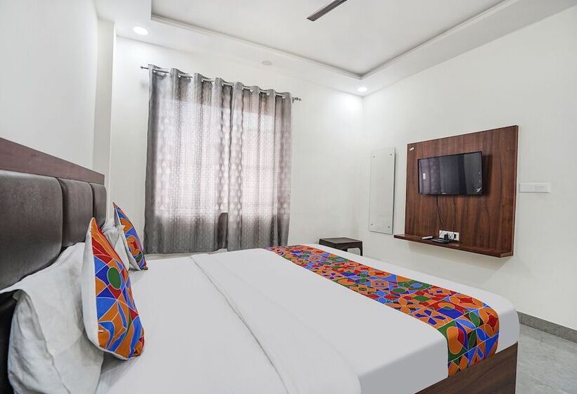 Fabhotel Akash Inn
