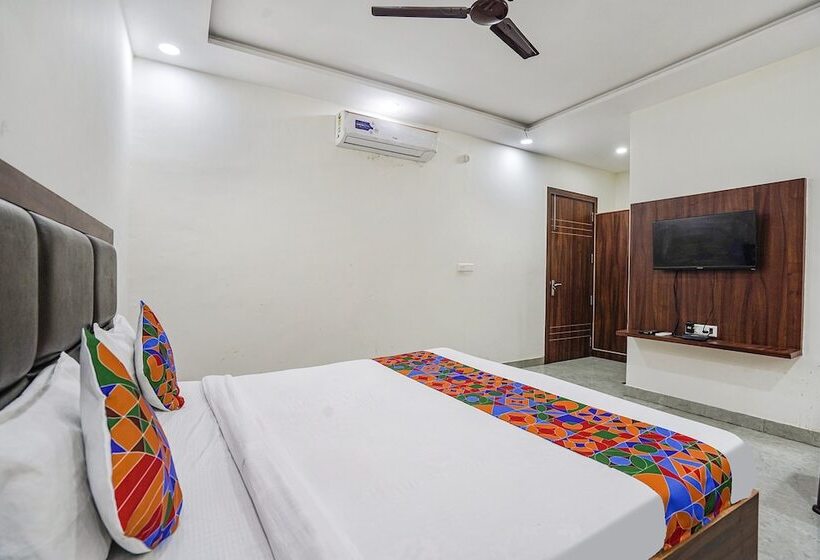 Fabhotel Akash Inn