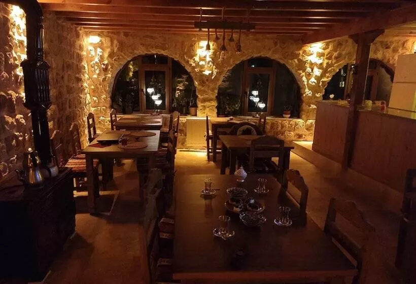 Hotelli Euphoria Cave House