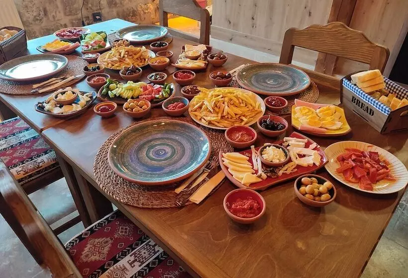 Hotelli Euphoria Cave House