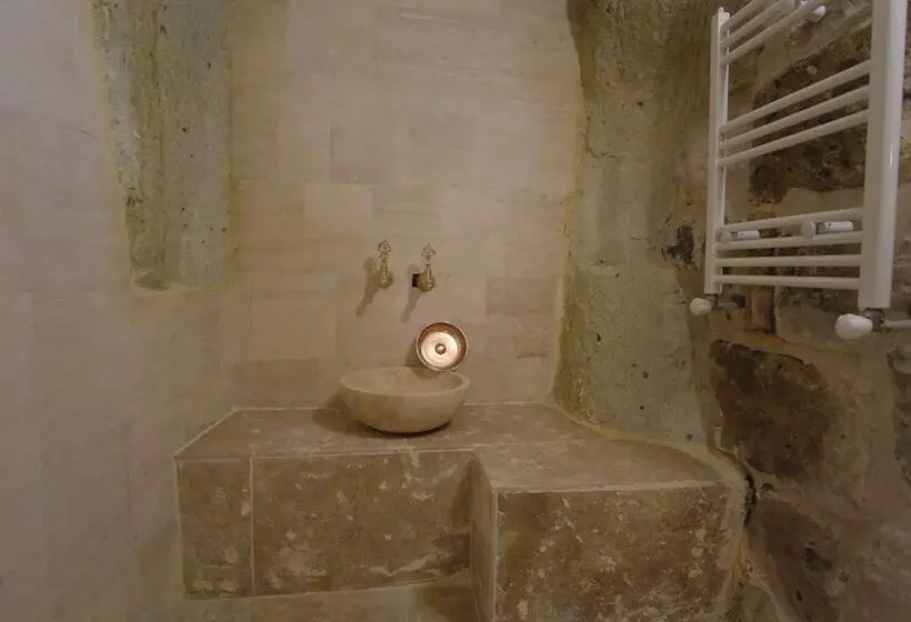 Hotelli Euphoria Cave House