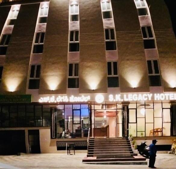 ホテル S K Legacy