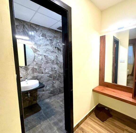 ホテル S K Legacy