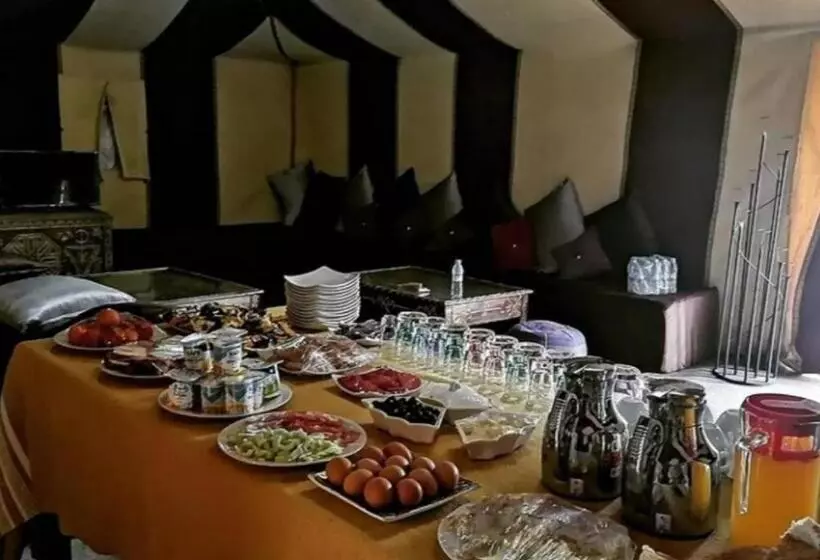 هتل Sahara Trips Camp